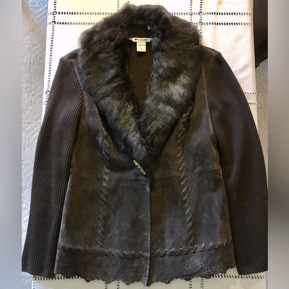 Dark Brow leather and knitted Blazer with wooden button 28’ length - Picture 1 of 4